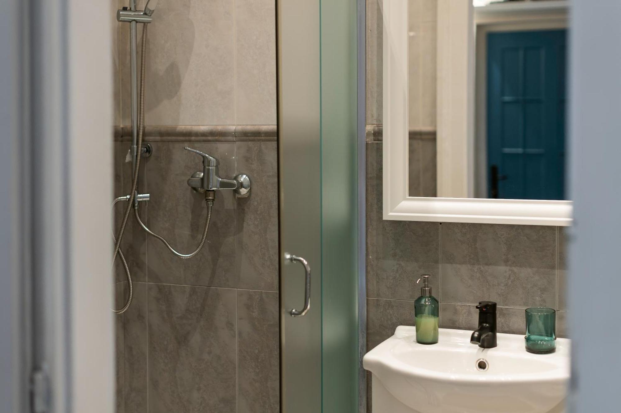 Central Charm - 2Br Apartment Тимишоара Экстерьер фото